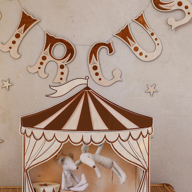 Wooden Wall Garland CIRCUS